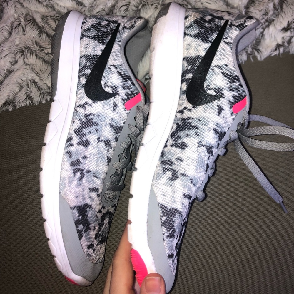 Nike shoes